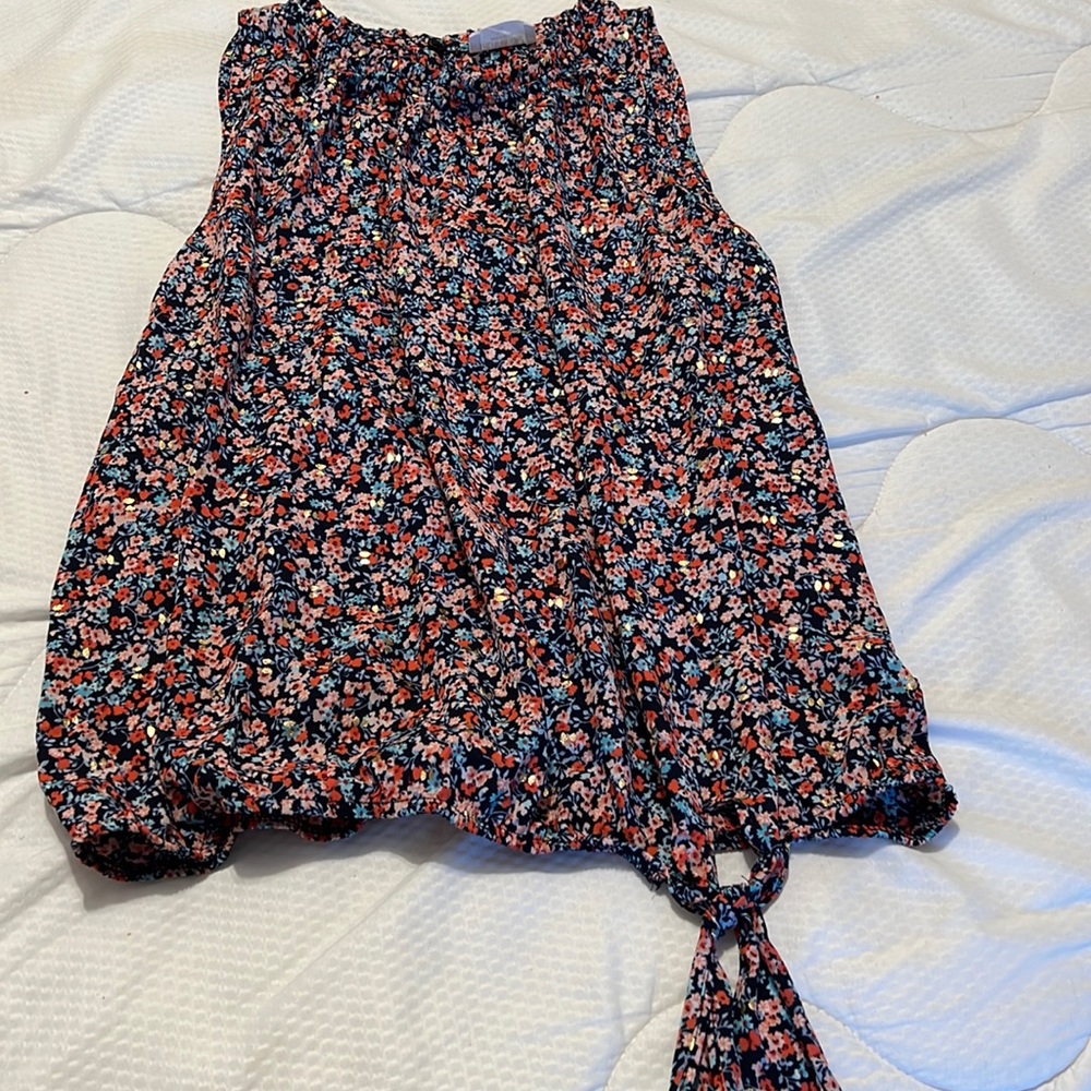 Multi color print top